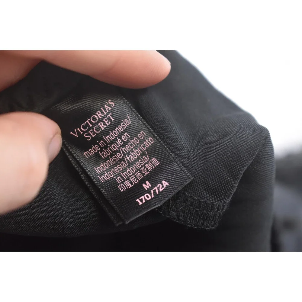 Victoria's Secret Sleep Shorts Womens Medium Black Satin Lace Trim Sleepwear - Picture 5 of 8